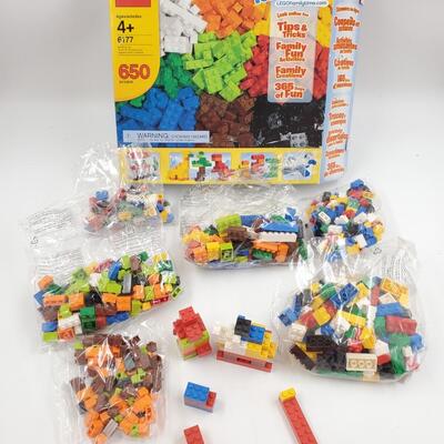 LEGO 6177 BOX AND LEGOS | EstateSales.org