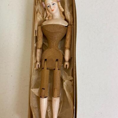 Vintage Mannequin wooden & bisque Doll â€œBâ€
