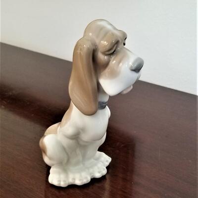 Lot #107  LLADRO NAO Figurine - Basset Hound