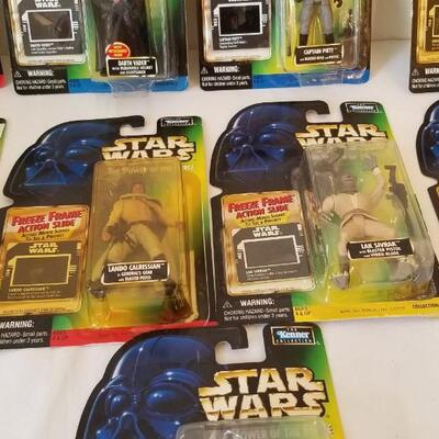 Lot #108  Star Wars : Power of the Force Action Figures - 9 pieces