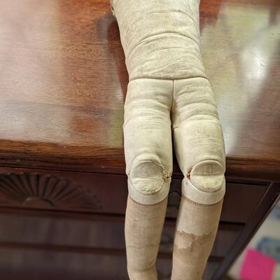 Antique cloth body doll
