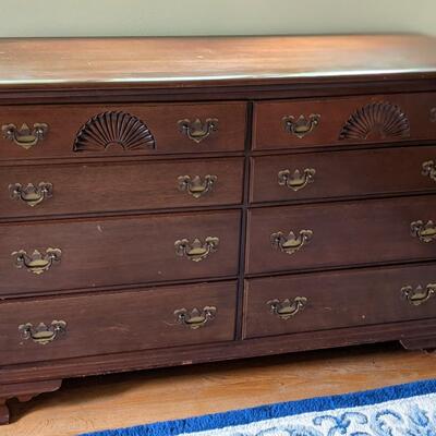 Kling Mahogony dresser