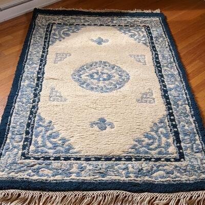 Begum area rug made in India