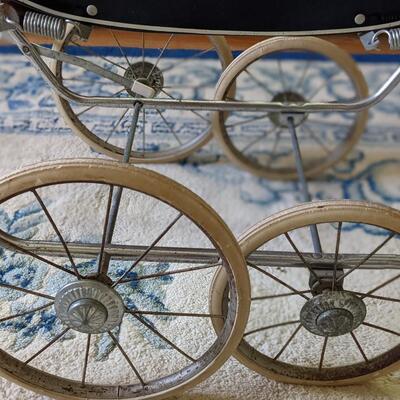 Vintage English Pram, great condition