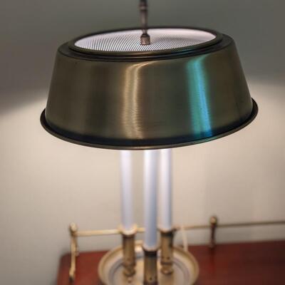Very well made table lamp with metal shade