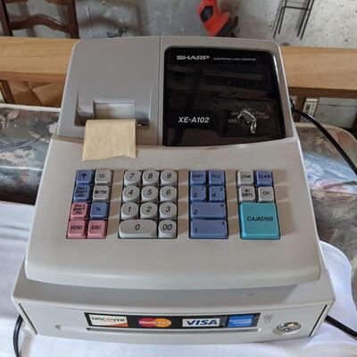 Sharp cash register XE-A102, works fine