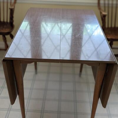 Formica top kitchen table