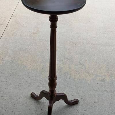 Mahogony display stand