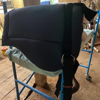 Bareback saddle