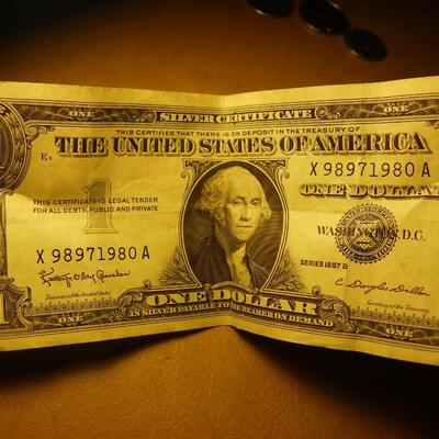 US. One dollar silver certificate bill.