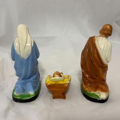 [3] VINTAGE | Three Piece Chalkware Nativity Set