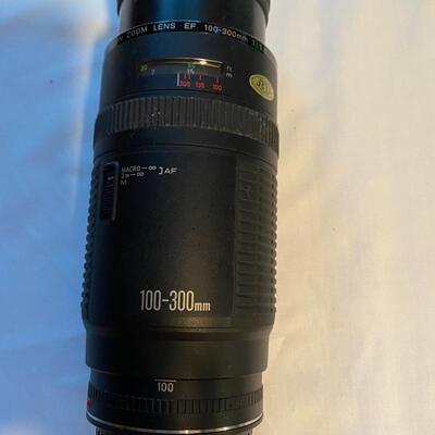 Canon 35 mm camera EOS 650 with accessories