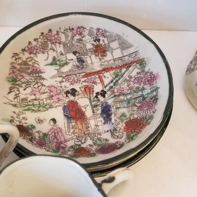 Lot #136  Vintage JAPAN Tea Set