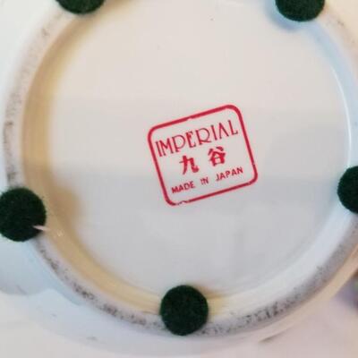 Lot #139  Japanese Ceramic Lot