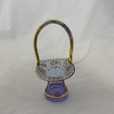 [31] VINTAGE | Italian Made | Delicate Lavender and Gold Basket