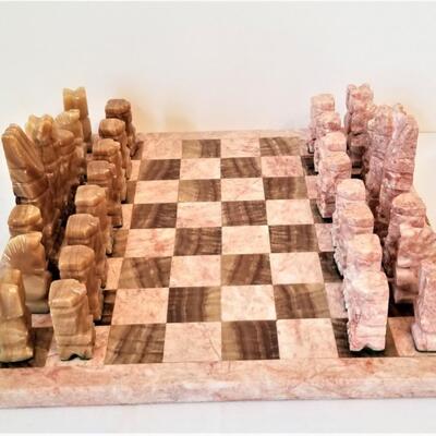 Lot #155 Carved Onyx Chess Set - complete