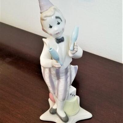 Lot #159  LLADRO Golden Memories Figurine