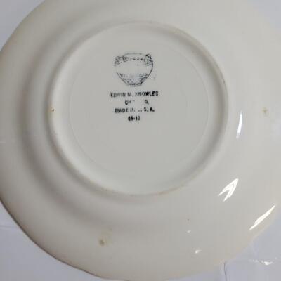 4 more saucers