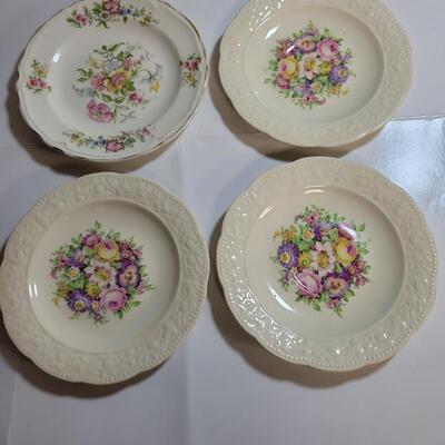 4 more saucers