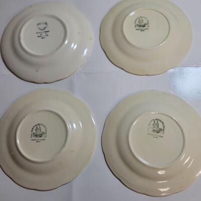 4 more saucers
