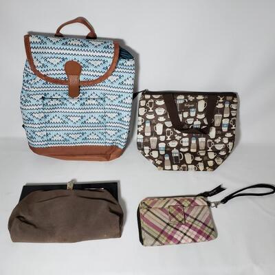 80 - Totes & Bags 