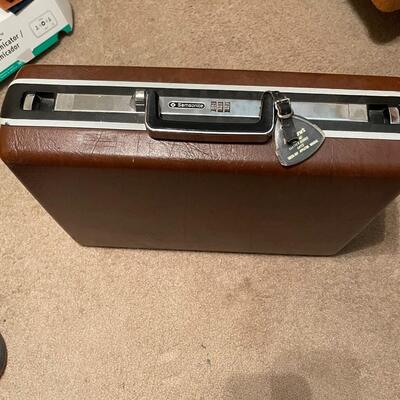 Samsonite briefcase 