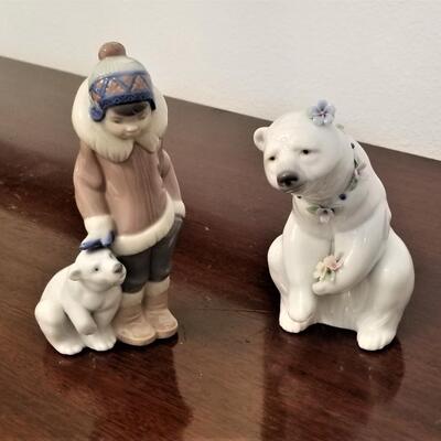 Lot #178  Two pieces LLADRO - figurines