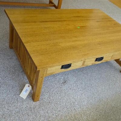 LOT 597   COFFEE TABLE