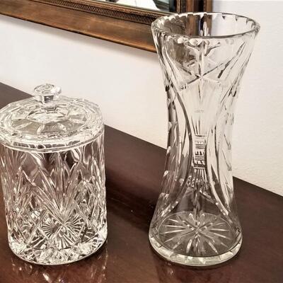 Lot #187  Two pieces Glass - Vase/Biscuit Barrell