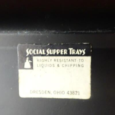 LOT 658 SOCIAL SUPPER TRAYS AND BAKING PANS