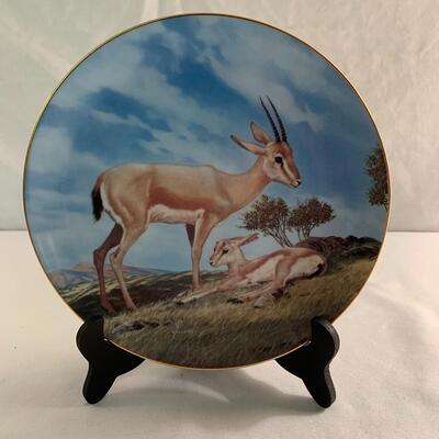 Lot 7 - 7 pc. Endangered Species Plate Collection