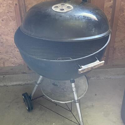 Weber  grill charcoal 