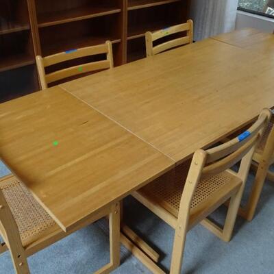 LOT 661 TABLE WITH FIVE CHAIRS
