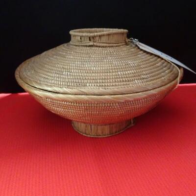 LOT 727  HAND MADE BASKET