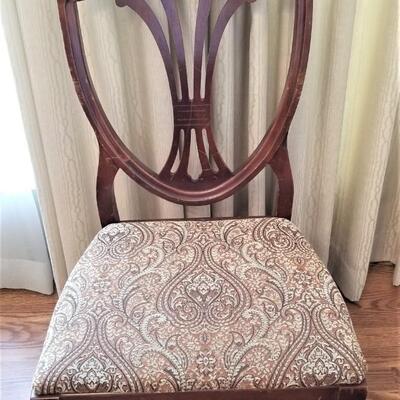 Lot #205  Vintage Dining Room Table and Six Chairs