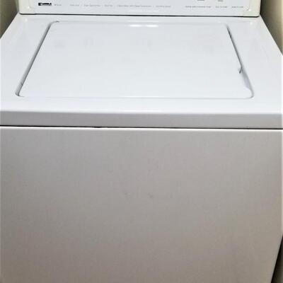 Lot #209  Kenmore 80 Series Washer & GE Large Capacity Gas Dryer