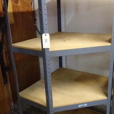 LOT 687 HEAVY DUTY SHELVING