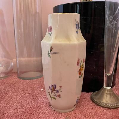 lot 28- sterling silver base crystal vase,(4) crystal vases, (2) style setter vases, (4) glass vases, (2) baskets, limoges vase, ice...