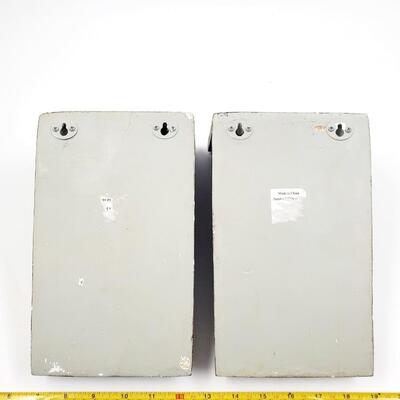 SET OF 2 DECORATIVE WALL CORBELS