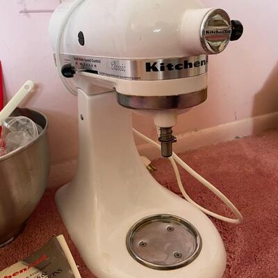 lot 34- Kitchen aid mixer with accessories 