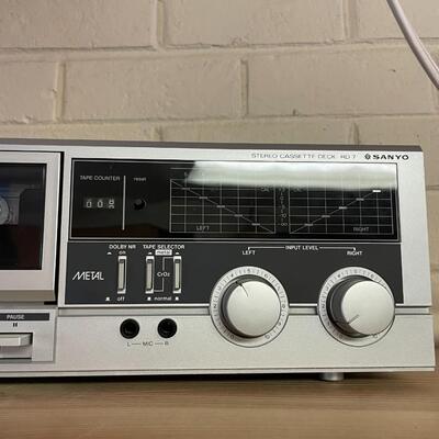 lot 102- Sanyo stereo cassette deck