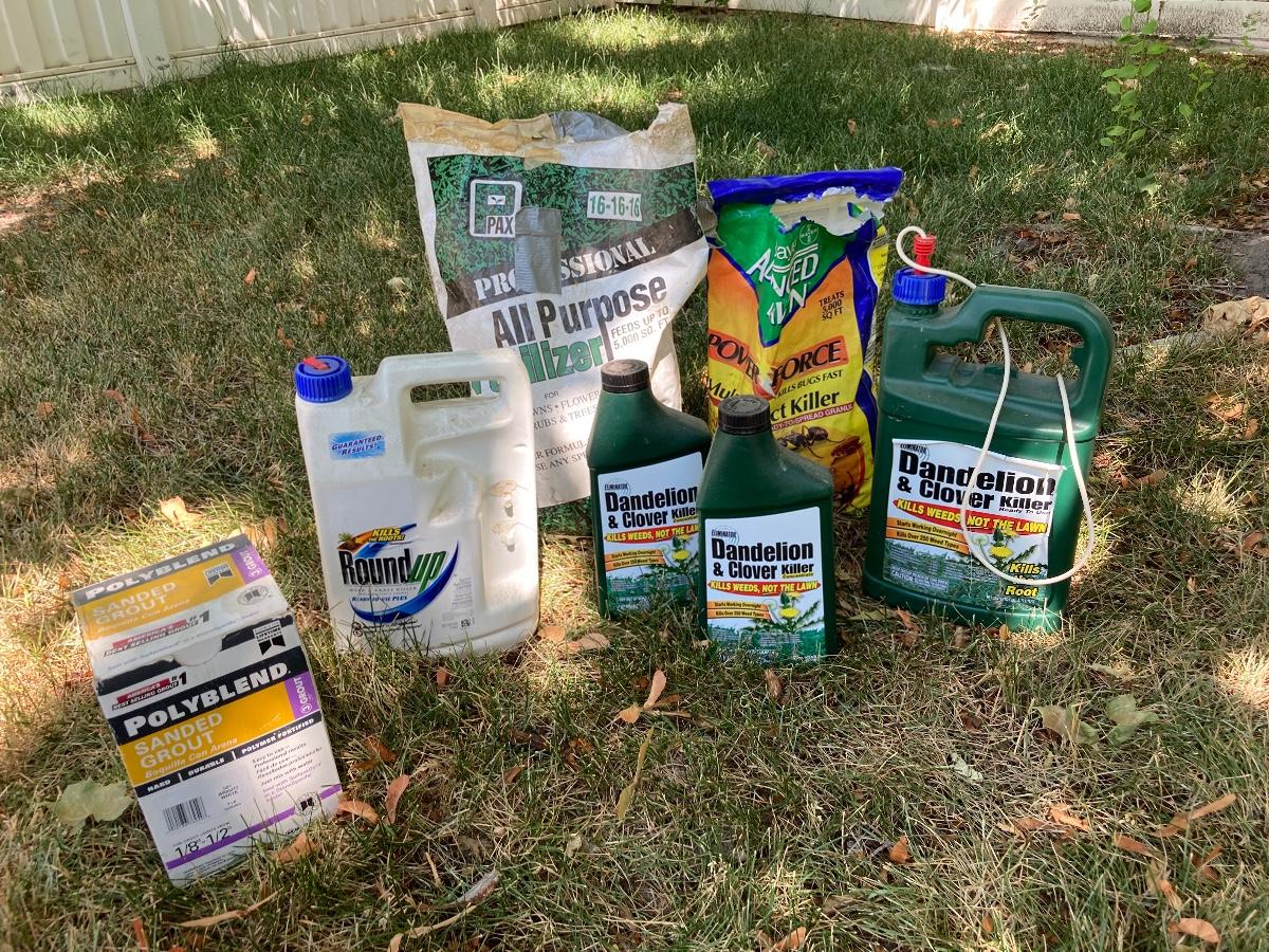 471 Used Outdoor Chemicals, Etc Fertilizer, Weed Killer, Insect
