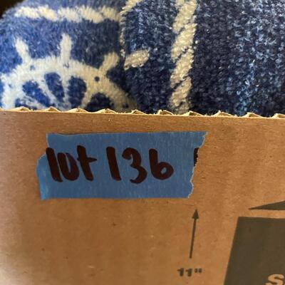lot 136- box of towels and blankets