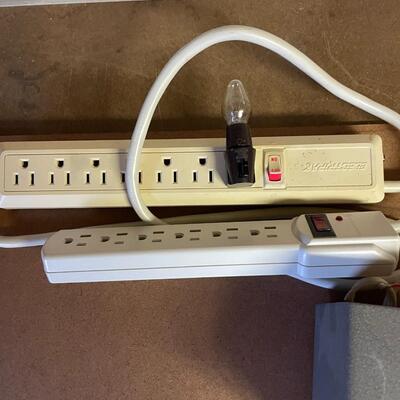 lot 153- (2) extension cords, power supply