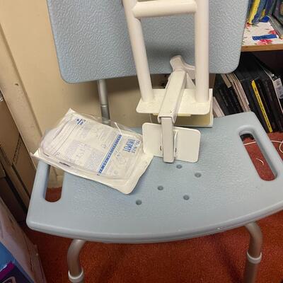 lot 170- medical chair, bath handle, bedside toilet, cane