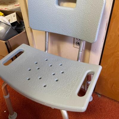 lot 170- medical chair, bath handle, bedside toilet, cane