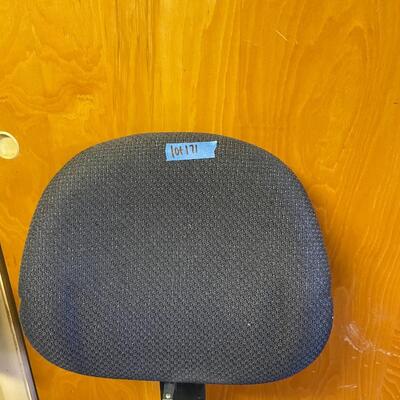 lot 171- (3) seat cushions, office chair