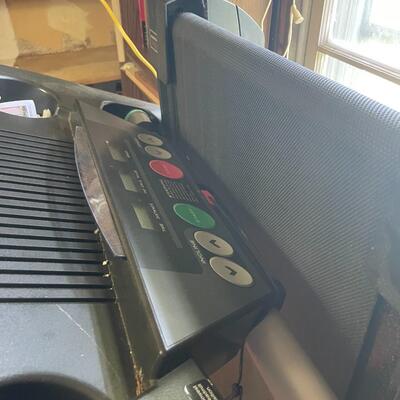 lot 172- Pro- form 330 treadmill