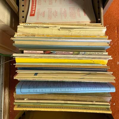 lot 175- filex filing cabinet with contents
