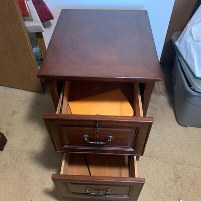 #40 LIKE NEW Whalen Safe Lock Filing Cabinet Nightstand 